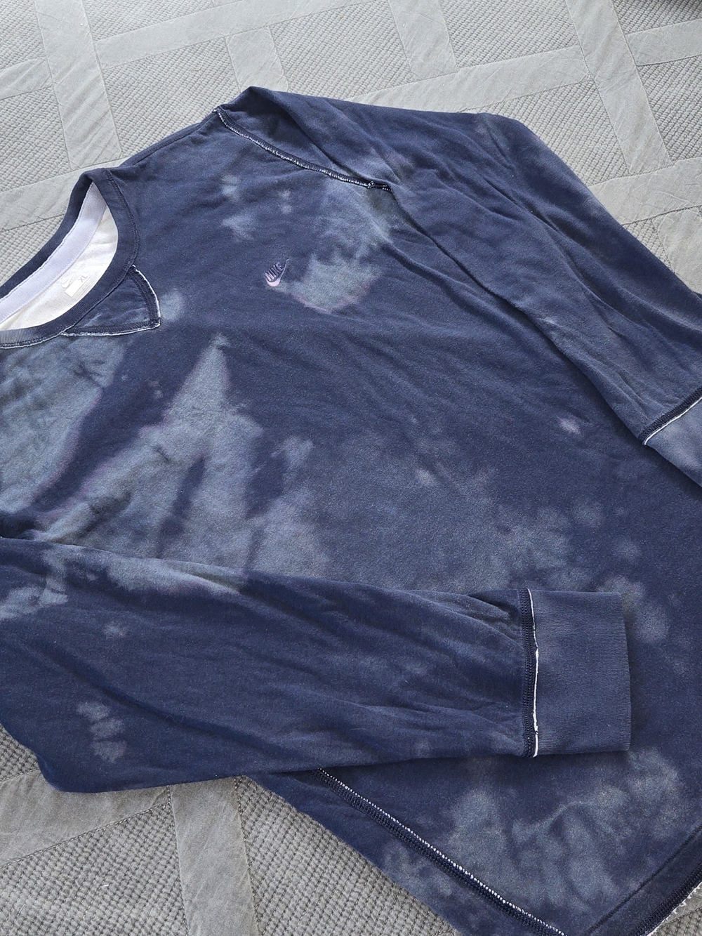 Nike Navy Tie-Dye Long Sleeve Crewneck Top
